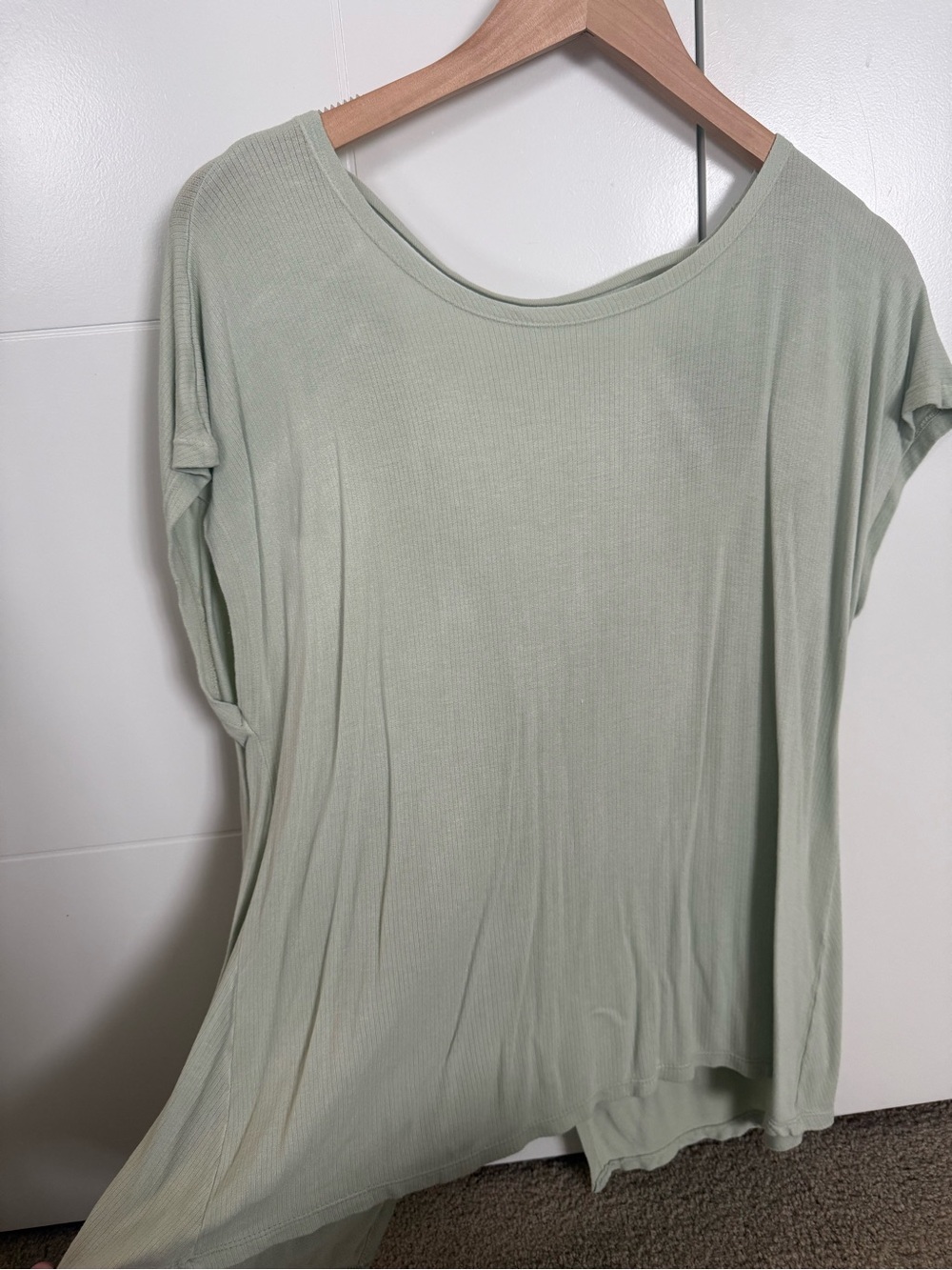 Everyday Scoop Neck Short Sleeve Top in Sage Green
